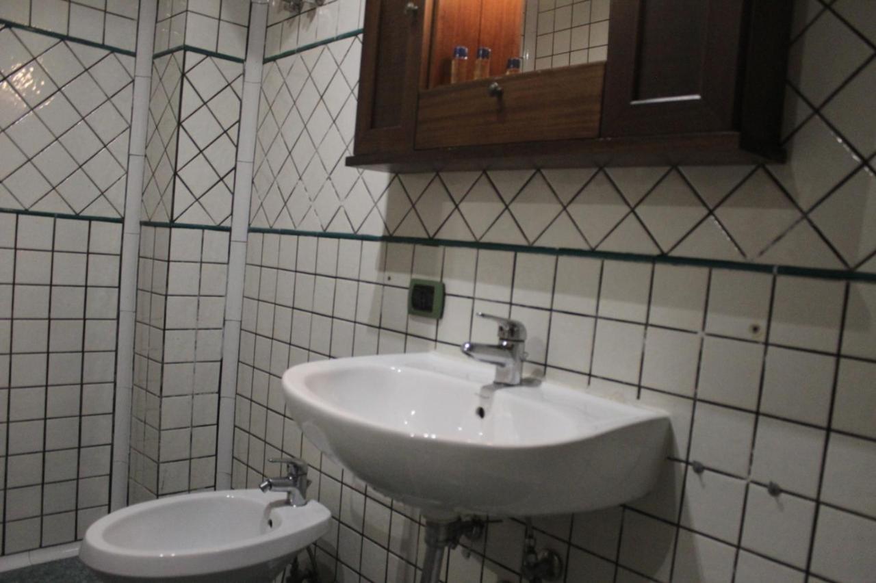 Napoli Story Villa Esterno foto
